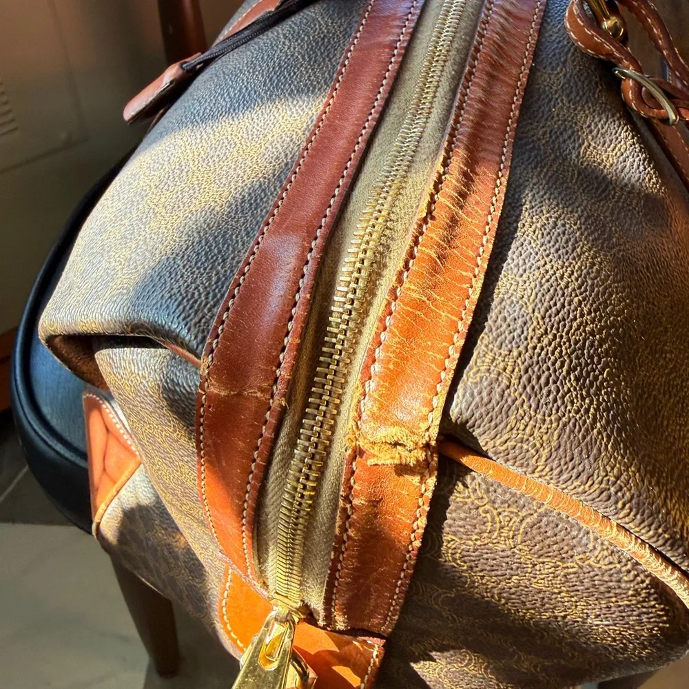 Celine Triomphe Monogram Weekender - Picture 4 of 9